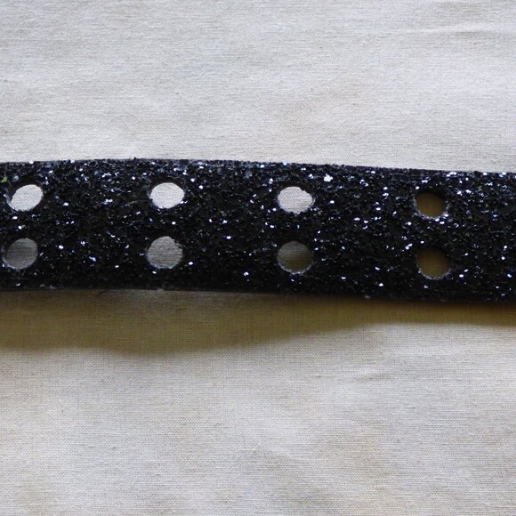 VINTAGE BLACK GLITTER PANT / SKIRT BELT PREOWNED TOTAL OF 41\